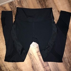 Lululemon size 6 leggings
